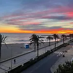 Vacation דירה *
