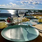 Vacation דירה קוניט