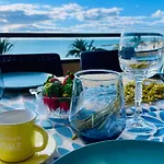 Vacation * קוניט